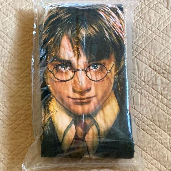 Harry Potter and the Sorcerer’s Stone Handmade Quilt NEW 40 x 33 inches - Picture 8 of 15